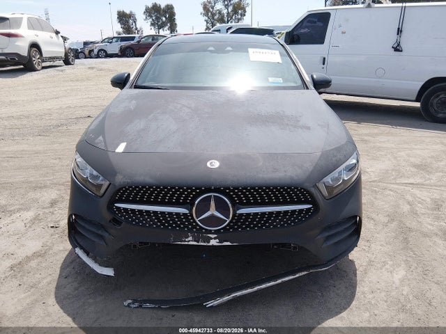 W1K3G4EB7MJ300635 Mercedes-Benz A 220