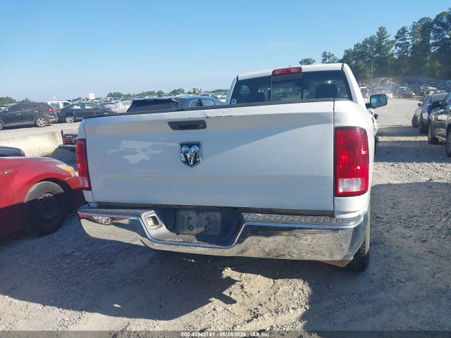 45942741 :رقم المزاد ، 3C6JR6DT1FG539790 vin ، 2015 Ram 1500 Tradesman مزاد بيع