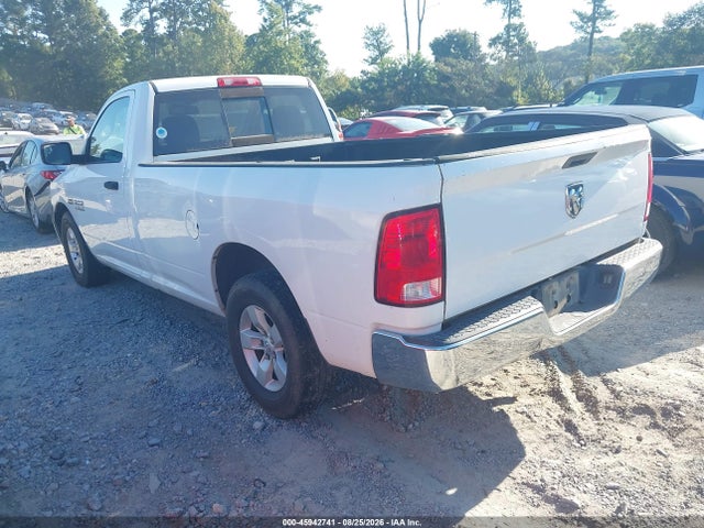 45942741 :رقم المزاد ، 3C6JR6DT1FG539790 vin ، 2015 Ram 1500 Tradesman مزاد بيع