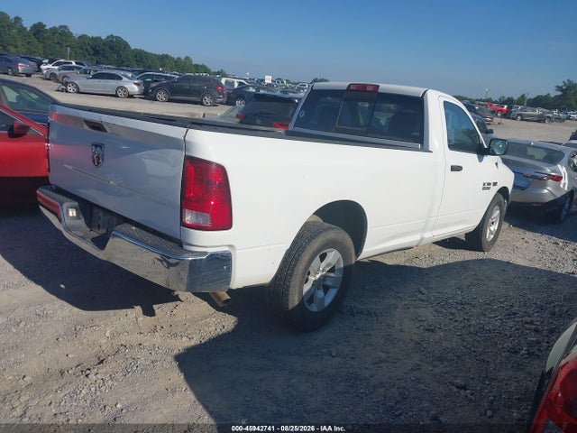 45942741 :رقم المزاد ، 3C6JR6DT1FG539790 vin ، 2015 Ram 1500 Tradesman مزاد بيع