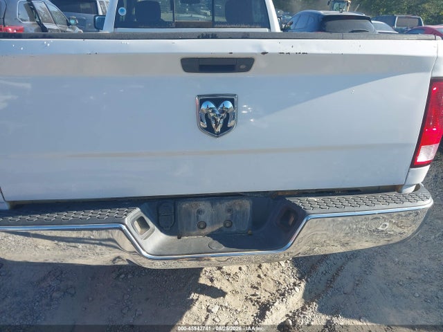 45942741 :رقم المزاد ، 3C6JR6DT1FG539790 vin ، 2015 Ram 1500 Tradesman مزاد بيع