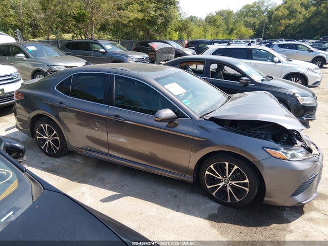 45942747 :رقم المزاد ، 4T1B11HK6KU721416 vin ، 2019 Toyota Camry Se مزاد بيع