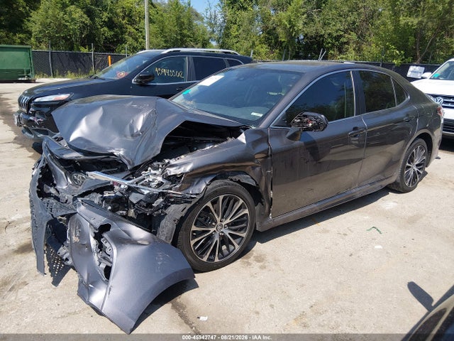 45942747 :رقم المزاد ، 4T1B11HK6KU721416 vin ، 2019 Toyota Camry Se مزاد بيع