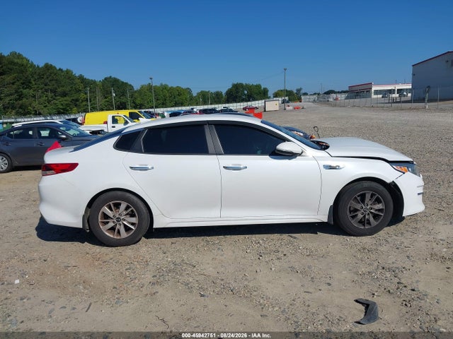 2017 Kia Optima Lx მანქანა იყიდება აუქციონზე, vin: 5XXGT4L39HG140027, აუქციონის ნომერი: 45942751