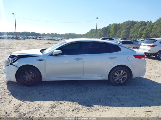 2017 Kia Optima Lx მანქანა იყიდება აუქციონზე, vin: 5XXGT4L39HG140027, აუქციონის ნომერი: 45942751