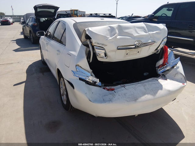 2010 Toyota Camry Xle მანქანა იყიდება აუქციონზე, vin: 4T1BF3EK5AU518842, აუქციონის ნომერი: 45942765