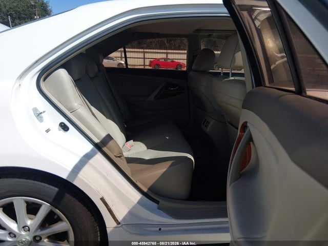 2010 Toyota Camry Xle მანქანა იყიდება აუქციონზე, vin: 4T1BF3EK5AU518842, აუქციონის ნომერი: 45942765