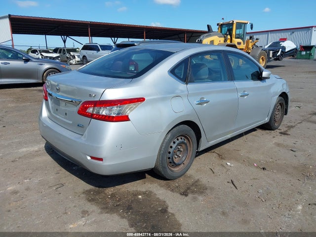 Продажа на аукционе авто 2014 Nissan Sentra Sv, vin: 3N1AB7AP4EY208286, номер лота: 45942774