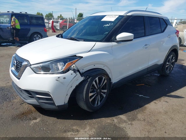 Nissan Kicks Sv Xtronic Cvt 2020 3N1CP5CV4LL519673 Image 2