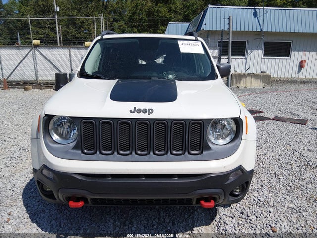 Продажа на аукционе авто 2015 Jeep Renegade Trailhawk, vin: ZACCJBCT8FPC35809, номер лота: 45942821