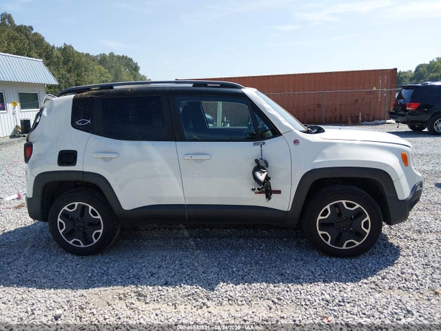 Продажа на аукционе авто 2015 Jeep Renegade Trailhawk, vin: ZACCJBCT8FPC35809, номер лота: 45942821
