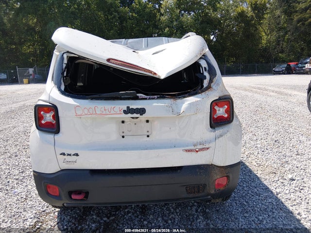 Продажа на аукционе авто 2015 Jeep Renegade Trailhawk, vin: ZACCJBCT8FPC35809, номер лота: 45942821