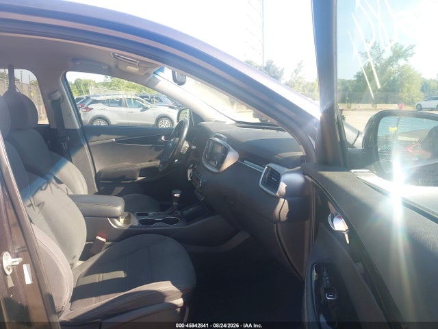 45942841 :رقم المزاد ، 5XYPGDA52KG553208 vin ، 2019 Kia Sorento 3.3l Lx مزاد بيع