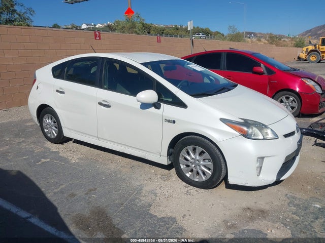 JTDKN3DP1E3063360 Toyota PRIUS PLUG-IN