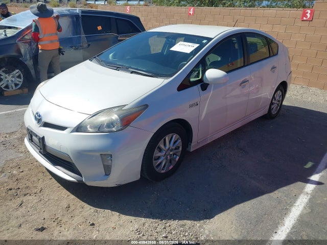 JTDKN3DP1E3063360 Toyota PRIUS PLUG-IN