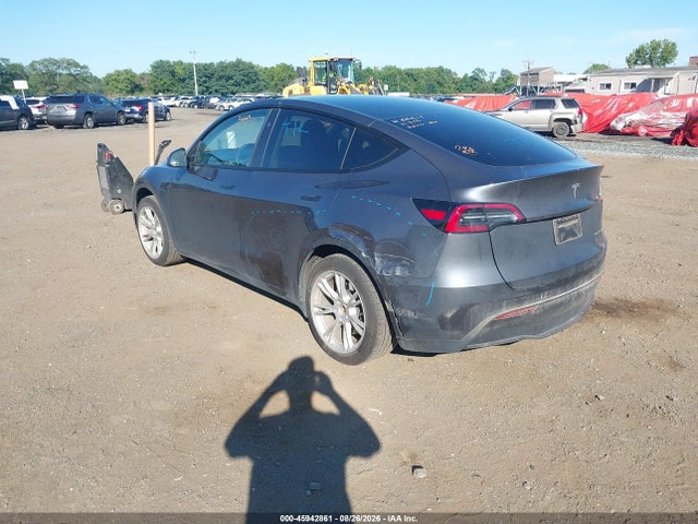 Продаж на аукціоні авто 2023 Tesla Model Y Awd/long Range Dual Motor All-wheel Drive, vin: 7SAYGAEE4PF912959, номер лоту: 45942861