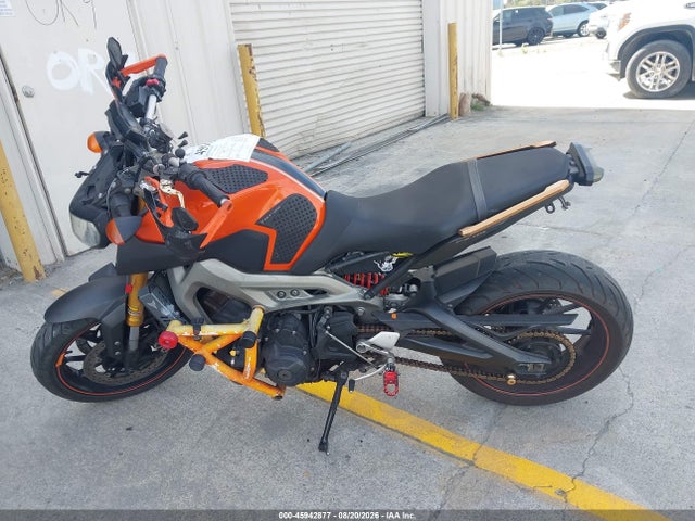 Yamaha Fz09 C 2014 JYARN33Y8EA000398 Image 13