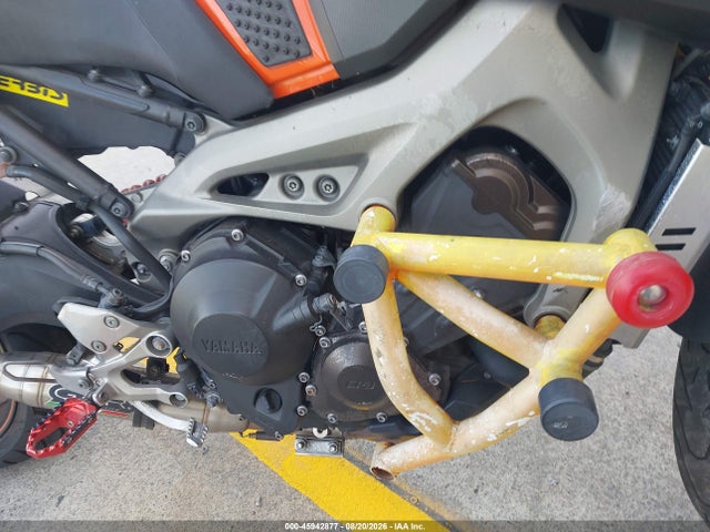 Yamaha Fz09 C 2014 JYARN33Y8EA000398 Image 8