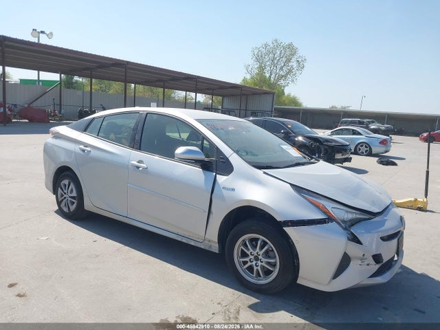 Продажа на аукционе авто 2017 Toyota Prius Two, vin: JTDKBRFU9H3574057, номер лота: 45942910