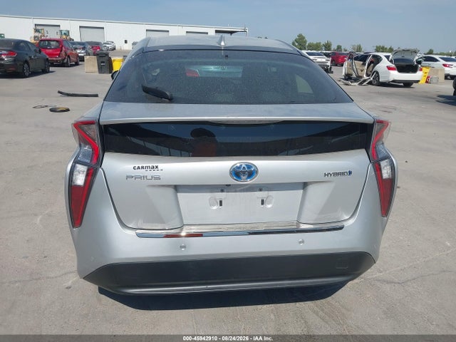 Продажа на аукционе авто 2017 Toyota Prius Two, vin: JTDKBRFU9H3574057, номер лота: 45942910