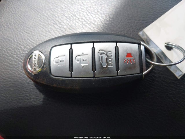 45942935 :رقم المزاد ، 5N1AT2MV9GC770649 vin ، 2016 Nissan Rogue Sl مزاد بيع