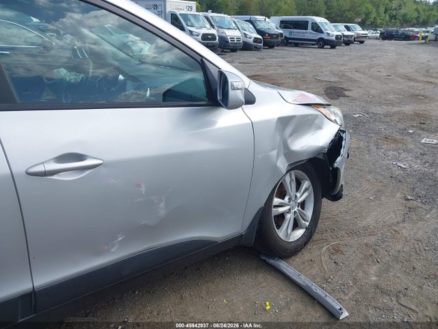 Продажа на аукционе авто 2013 Hyundai Tucson Gls, vin: KM8JU3AC7DU590601, номер лота: 45942937