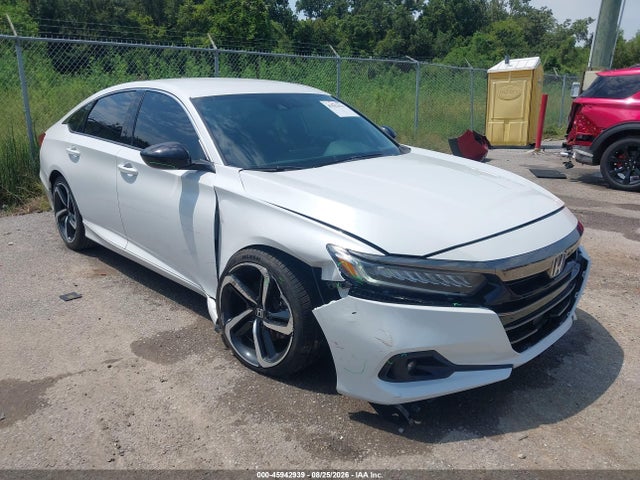 Auction sale of the 2022 Honda Accord Hybrid Sport, vin: 1HGCV3F23NA002952, lot number: 45942939