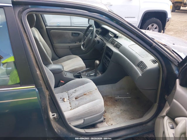 45942953 :رقم المزاد ، 4T1BG22K3VU104086 vin ، 1997 Toyota Camry Le مزاد بيع
