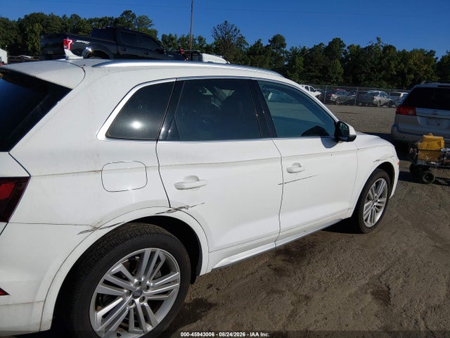 45943006 :رقم المزاد ، WA1BNAFY3J2221394 vin ، 2018 Audi Q5 2.0t Premium/2.0t Tech Premium مزاد بيع