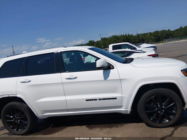 Продаж на аукціоні авто 2017 Jeep Grand Cherokee Altitude, vin: 1C4RJFAG4HC701993, номер лоту: 45943035