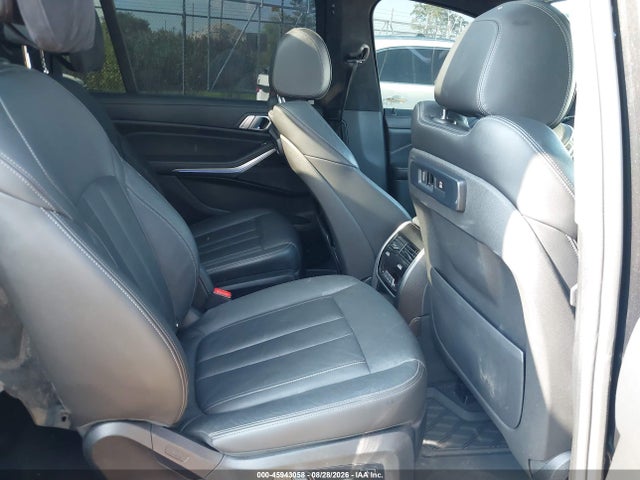 Продажа на аукционе авто 2020 Bmw X7 Xdrive40i, vin: 5UXCW2C04L9C27681, номер лота: 45943058