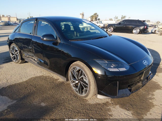 2024 Hyundai Ioniq 6 Sel მანქანა იყიდება აუქციონზე, vin: KMHM34AA6RA075358, აუქციონის ნომერი: 45943066