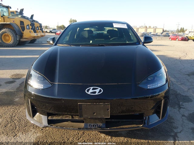 2024 Hyundai Ioniq 6 Sel მანქანა იყიდება აუქციონზე, vin: KMHM34AA6RA075358, აუქციონის ნომერი: 45943066