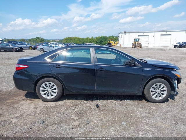 4T1BD1FK8HU223883 Toyota Camry Hybrid Le