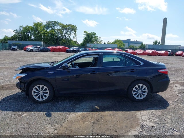 4T1BD1FK8HU223883 Toyota Camry Hybrid Le