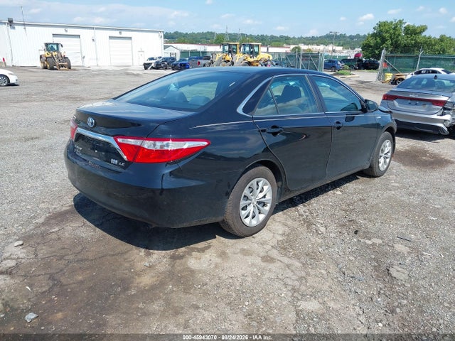 4T1BD1FK8HU223883 Toyota Camry Hybrid Le
