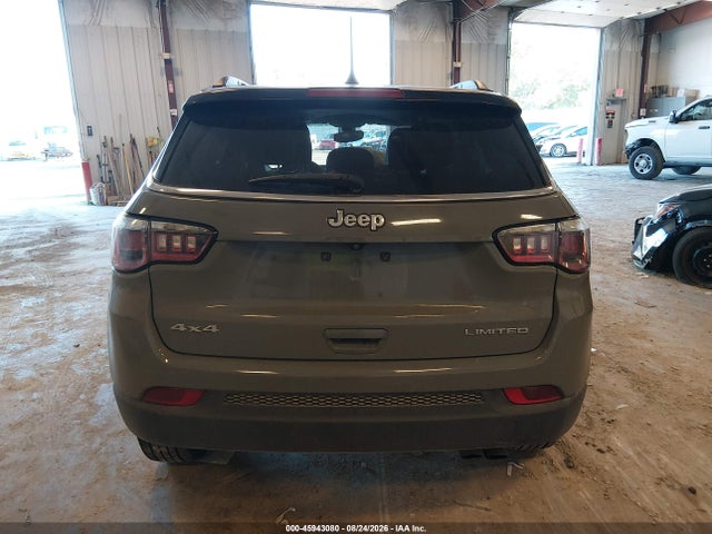 45943080 :رقم المزاد ، 3C4NJDCB0KT817837 vin ، 2019 Jeep Compass Limited 4x4 مزاد بيع