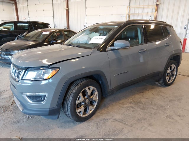 45943080 :رقم المزاد ، 3C4NJDCB0KT817837 vin ، 2019 Jeep Compass Limited 4x4 مزاد بيع