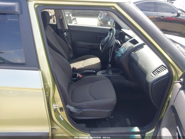 2013 Kia Soul მანქანა იყიდება აუქციონზე, vin: KNDJT2A52D7561587, აუქციონის ნომერი: 45943089
