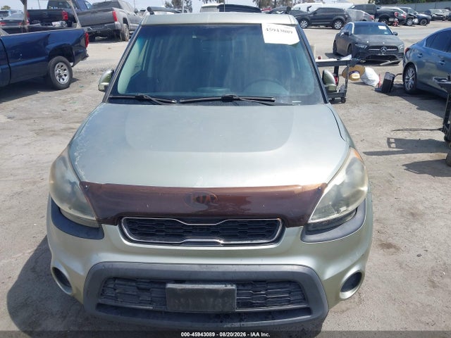 2013 Kia Soul მანქანა იყიდება აუქციონზე, vin: KNDJT2A52D7561587, აუქციონის ნომერი: 45943089