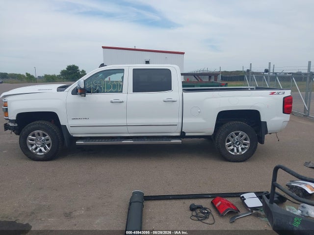 Chevrolet Silverado 3500hd Ltz 2019 1GC4KXEY2KF109255 Image 18