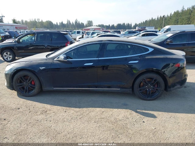Продаж на аукціоні авто 2014 Tesla Model S, vin: 5YJSA1S10EFP41095, номер лоту: 45943103