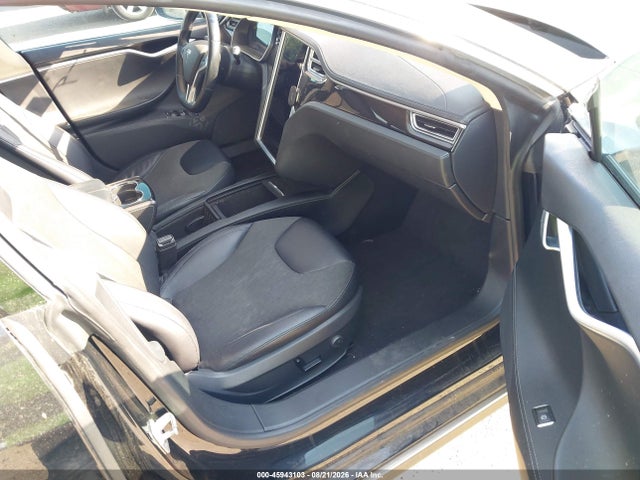 Продаж на аукціоні авто 2014 Tesla Model S, vin: 5YJSA1S10EFP41095, номер лоту: 45943103