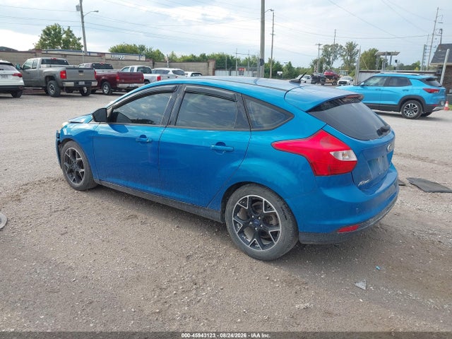 Ford FOCUS SE 2014 1FADP3K29EL130822 Image 3
