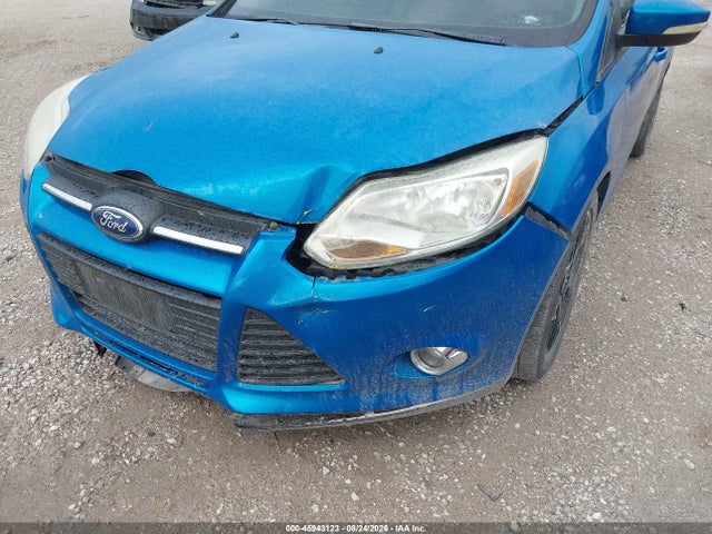 Ford FOCUS SE 2014 1FADP3K29EL130822 Image 6