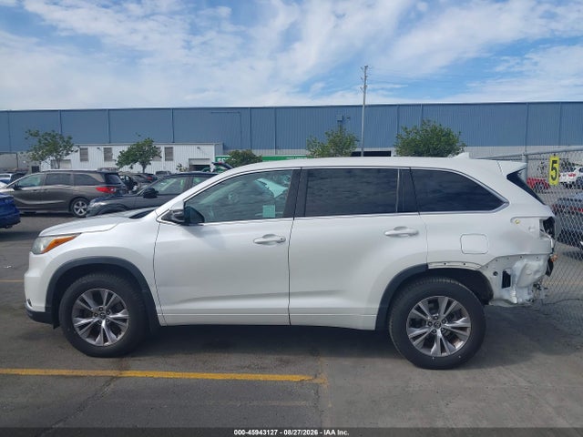 Toyota Highlander Le Plus V6 2016 5TDBKRFH5GS304467 Image 15