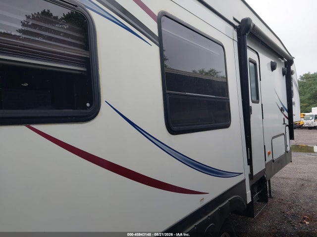 Продаж на аукціоні авто 2014 Keystone Other, vin: 4YDF25323E3102815, номер лоту: 45943148