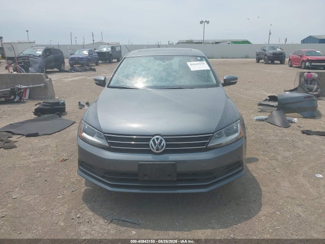 45943150 :رقم المزاد ، 3VWDB7AJ4HM281172 vin ، 2017 Volkswagen Jetta 1.4t Se مزاد بيع