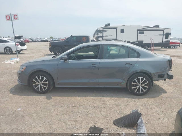 45943150 :رقم المزاد ، 3VWDB7AJ4HM281172 vin ، 2017 Volkswagen Jetta 1.4t Se مزاد بيع