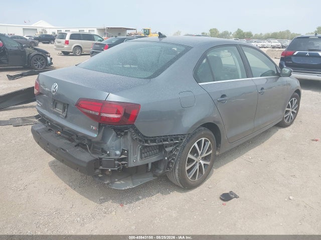 45943150 :رقم المزاد ، 3VWDB7AJ4HM281172 vin ، 2017 Volkswagen Jetta 1.4t Se مزاد بيع